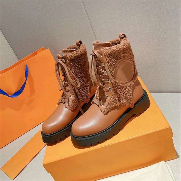 luxury design boots louiseity fashion women business work elegant decoration winter warm snow non slip high heel knight tassel casual socks, Black
luxury design boots louiseity fashion women business work elegant decoration winter warm snow non slip high heel knight tassel casual socks, Black