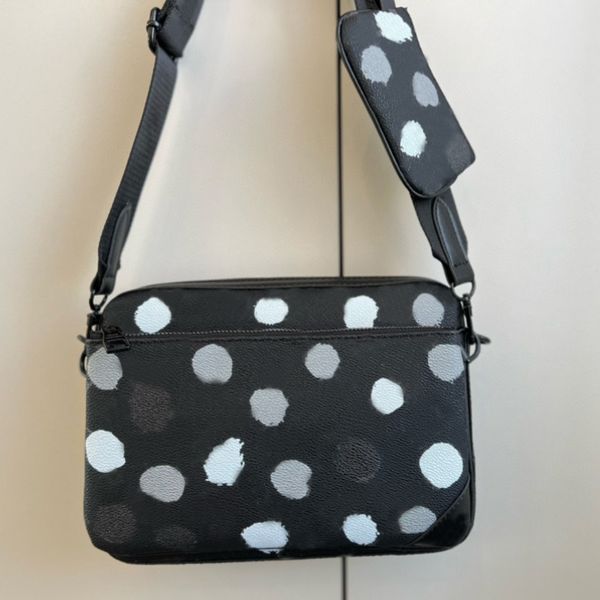 5a designer bag stylish casual ladies white polka dot printed tote with litchi stria black leather zipper single shoulder handbag
5a designer bag stylish casual ladies white polka dot printed tote with litchi stria black leather zipper single shoulder handbag