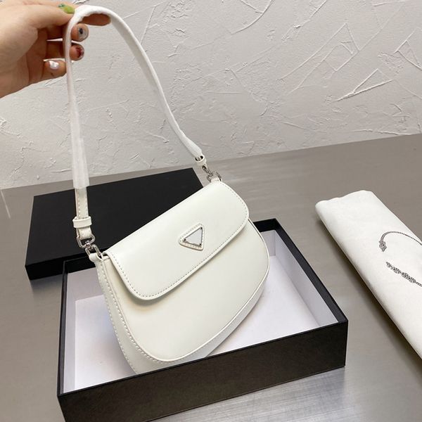 designer luxury women the tote bag fashion versatile handbags shoulder crossbody bags purse telfars totes large capacity saddle wallets 7a 2
designer luxury women the tote bag fashion versatile handbags shoulder crossbody bags purse telfars totes large capacity saddle wallets 7a 2