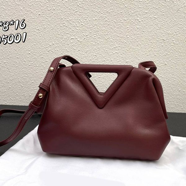 handbags new triangle plain purse totes bag wallets clip pocket genuine leather inside fashion letters women crossbody shoulder bags hand di
handbags new triangle plain purse totes bag wallets clip pocket genuine leather inside fashion letters women crossbody shoulder bags hand di