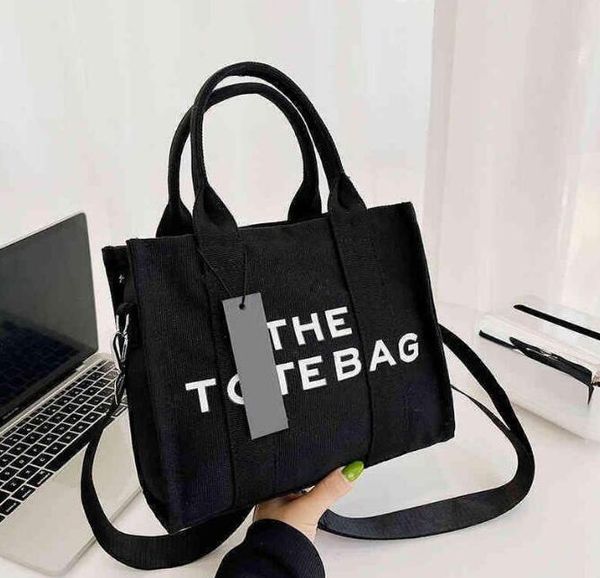 2022 marc the tote bag famous designer cool practical large capacity shoulder handbag women great coin purse crossbody casual square canvas, Black;red
2022 marc the tote bag famous designer cool practical large capacity shoulder handbag women great coin purse crossbody casual square canvas, Black;red