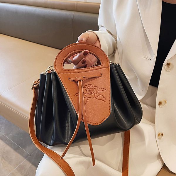 luxury designer ladies handbags fashion new strap crossbody bags for women quality borsa tote pu shopping shoulder bags
luxury designer ladies handbags fashion new strap crossbody bags for women quality borsa tote pu shopping shoulder bags