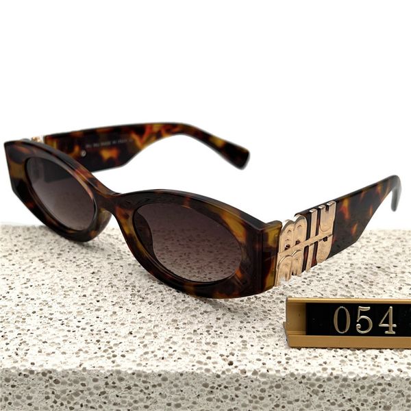 2023 designer sunglasses classic eyeglasses goggle outdoor beach sun glasses for man woman 7 colors eyewear 054, White;black
2023 designer sunglasses classic eyeglasses goggle outdoor beach sun glasses for man woman 7 colors eyewear 054, White;black