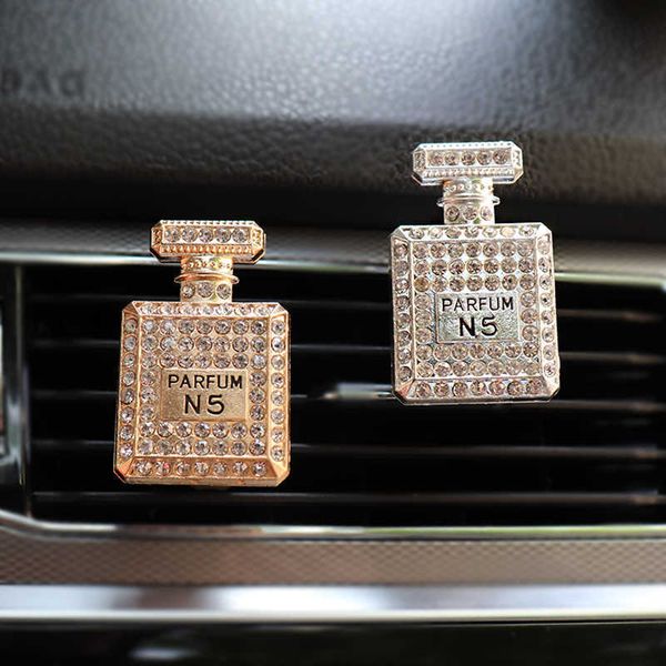 interior decorations diamond perfume bottle decor for car air vent clip air freshener in auto interior decoration car aroma diffuser car acc
interior decorations diamond perfume bottle decor for car air vent clip air freshener in auto interior decoration car aroma diffuser car acc