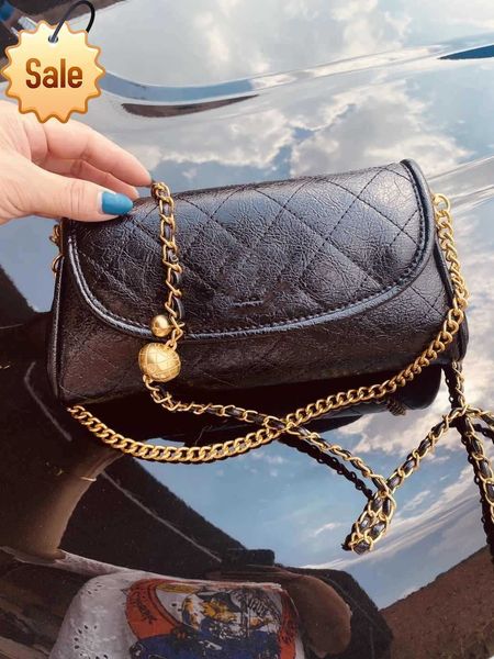 women's brand designer single shoulder bags new leather ringer cross body bag texture can be adjusted golden ball gift box factory dire
women's brand designer single shoulder bags new leather ringer cross body bag texture can be adjusted golden ball gift box factory dire
