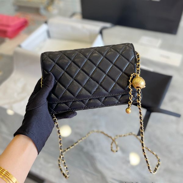 mini flap bag golden ball designer handbags classic bags women's denim 2.55 handbag 5a-quality gold chain shoulder tote
mini flap bag golden ball designer handbags classic bags women's denim 2.55 handbag 5a-quality gold chain shoulder tote