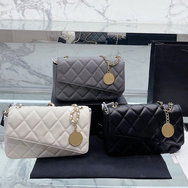 channel mini designer coin bag 22cm with box 9a quality gold chain women luxury fashion shoulder crossbody tote handbag ladies oblique shape
channel mini designer coin bag 22cm with box 9a quality gold chain women luxury fashion shoulder crossbody tote handbag ladies oblique shape