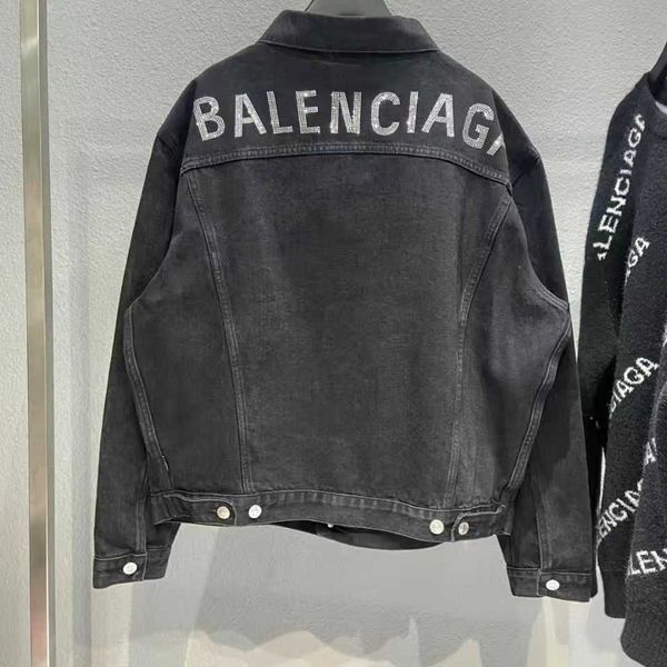 fashion couples bbalencigass jacket the correct version paris drill back letter cowboy loose women's men's, Black;brown
fashion couples bbalencigass jacket the correct version paris drill back letter cowboy loose women's men's, Black;brown