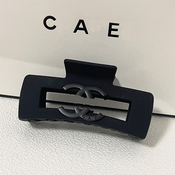 new luxury barrettes designer womens girls hairpin brand classic versatile leisure hairclips fashion black shark hairpin hair clips3
new luxury barrettes designer womens girls hairpin brand classic versatile leisure hairclips fashion black shark hairpin hair clips3