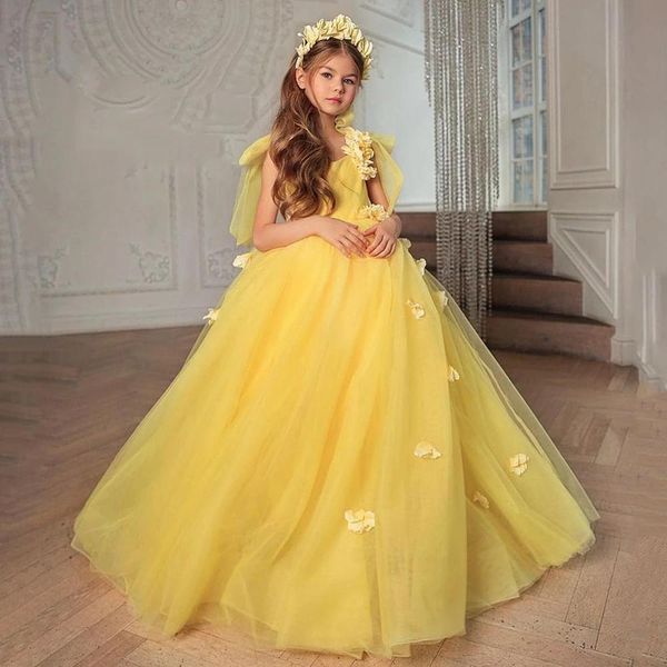 2023 yellow flower girls dresses for weddings spaghetti straps sleeveless hand made flower birthday children tulle girl pageant gowns floor, White;blue
2023 yellow flower girls dresses for weddings spaghetti straps sleeveless hand made flower birthday children tulle girl pageant gowns floor, White;blue