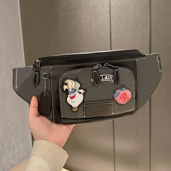pockets bag cartoon bags 2023 high designer brand luxury fashion shoulder handbags quality women phone bag wallet crossbody metallic letter
pockets bag cartoon bags 2023 high designer brand luxury fashion shoulder handbags quality women phone bag wallet crossbody metallic letter