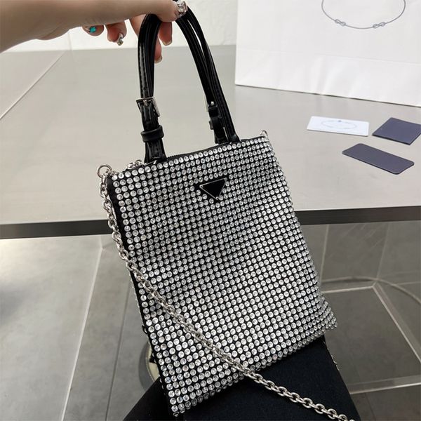 bags totes designer bag women handbag classic imitation luxury brand nylon shiny diamond style buckle shoulder bag fashion party dinner wall
bags totes designer bag women handbag classic imitation luxury brand nylon shiny diamond style buckle shoulder bag fashion party dinner wall