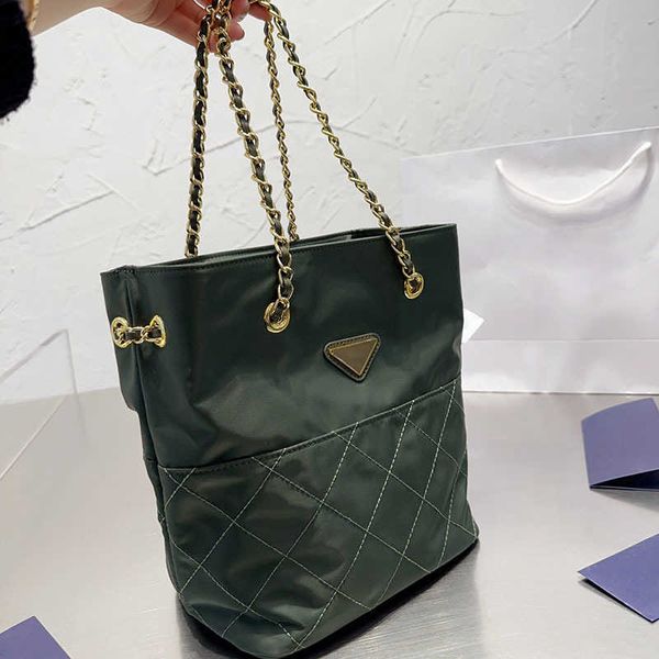 evening bags designer totes bags canvas woman handbag luxury chain shoulder bag fashion shopper nylon tote bag shopping purse crossbody 2212
evening bags designer totes bags canvas woman handbag luxury chain shoulder bag fashion shopper nylon tote bag shopping purse crossbody 2212