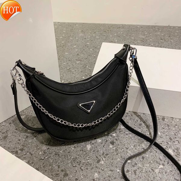 brand designer shoulder bags new women's fashion sense brand fanny pack multi-functional portable shoulders cross-body bag gift box fac
brand designer shoulder bags new women's fashion sense brand fanny pack multi-functional portable shoulders cross-body bag gift box fac