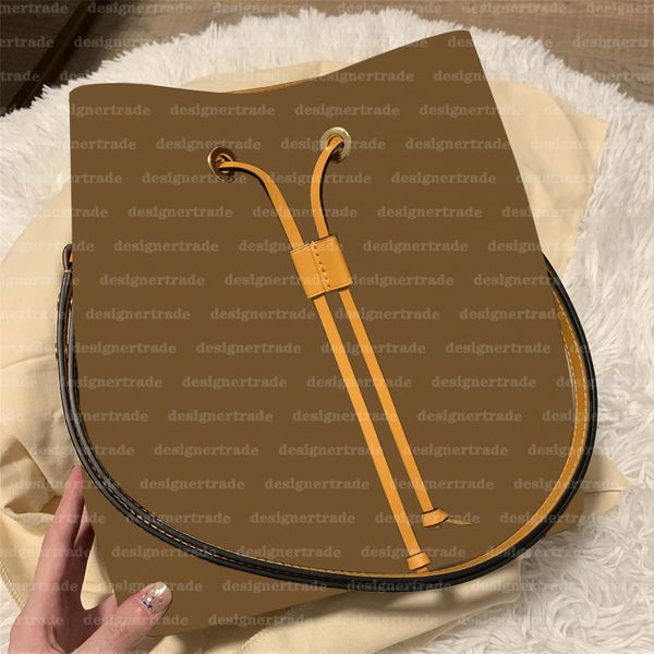 genuine leather bags designer women bag classic shoulder bags designertrade famous brand embossing crossbody temperament handbags
genuine leather bags designer women bag classic shoulder bags designertrade famous brand embossing crossbody temperament handbags