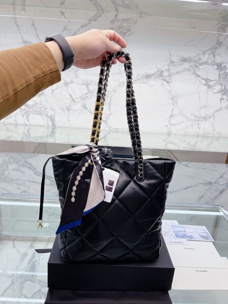 luxury brand designer bags leather winter shopping bag tote women handbag large capacity good chain shoulder bag 5a quality
luxury brand designer bags leather winter shopping bag tote women handbag large capacity good chain shoulder bag 5a quality