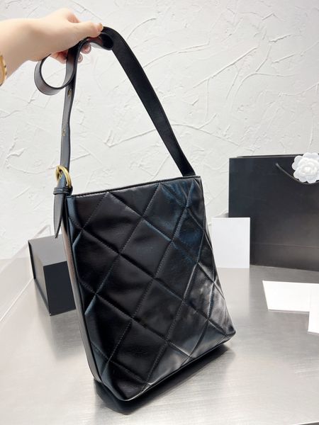 luxury designer women bags single shoulder bag handbag crossbody purse large capacity fashion shopping bag tote leather denim
luxury designer women bags single shoulder bag handbag crossbody purse large capacity fashion shopping bag tote leather denim