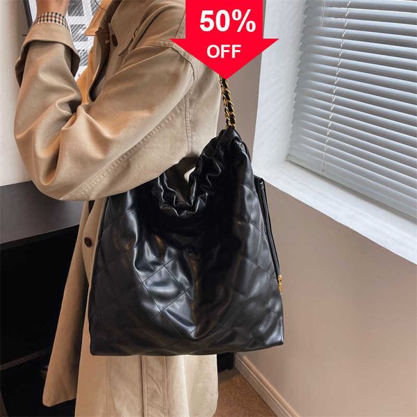 fashion designer bags tote bag new style small fragrance high grade oil sensitive wax leather shoulder women's chain big fashionable di
fashion designer bags tote bag new style small fragrance high grade oil sensitive wax leather shoulder women's chain big fashionable di