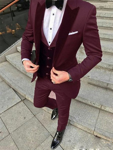 custom-made groom tuxedos one button men suits peak lapel groomsmen wedding/prom/dinner man blazer jacket pants tie vest m218, Black;gray
custom-made groom tuxedos one button men suits peak lapel groomsmen wedding/prom/dinner man blazer jacket pants tie vest m218, Black;gray