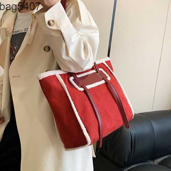 2023 design bag stores 70% wholesale and retail lamb shoulder women's simple american handbag frosted large capacity tote
2023 design bag stores 70% wholesale and retail lamb shoulder women's simple american handbag frosted large capacity tote