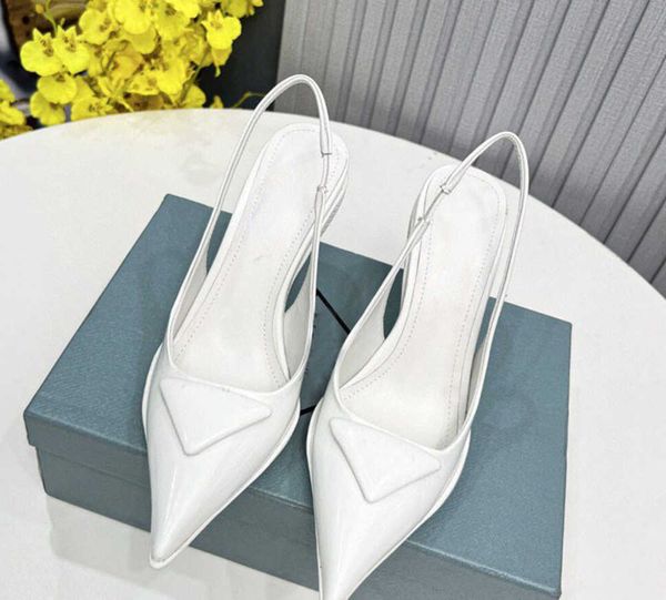 dress shoes brand designer design 2022 summer new label pointed head baotou shallow mouth empty back high heels sandals size 35-42, Black
dress shoes brand designer design 2022 summer new label pointed head baotou shallow mouth empty back high heels sandals size 35-42, Black