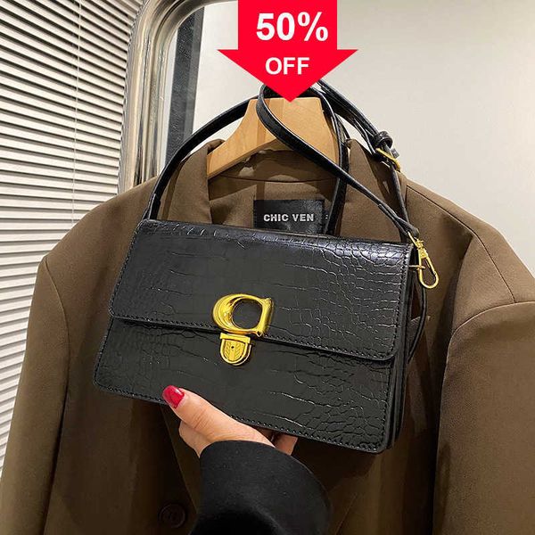 fashion designer bags premium c-rocodile one shoulder crossbody 2022 new simple versatile small square clutch bags for women
fashion designer bags premium c-rocodile one shoulder crossbody 2022 new simple versatile small square clutch bags for women
