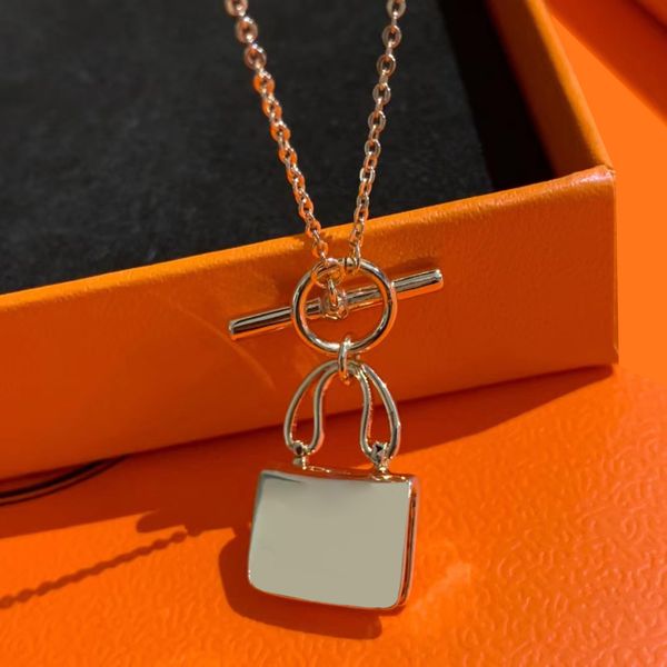 designers women necklace luxury womens sterling silver gold necklaces simple style fashion jewelry
designers women necklace luxury womens sterling silver gold necklaces simple style fashion jewelry