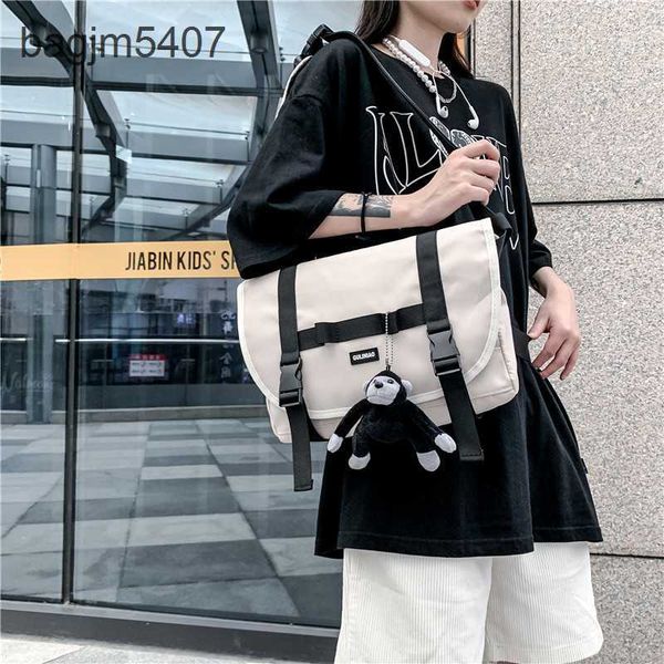 2023 design bag stores 70% wholesale and retail saddle men's fashion trend sports cross women korean student simple shoulder
2023 design bag stores 70% wholesale and retail saddle men's fashion trend sports cross women korean student simple shoulder