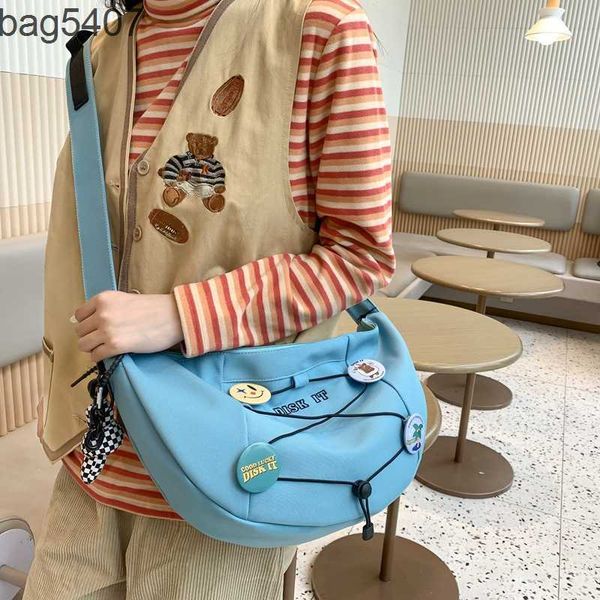 2023 new hand bag factory 80% wholesale and retail new american dumpling girl fashion sports style shoulder student crossbody
2023 new hand bag factory 80% wholesale and retail new american dumpling girl fashion sports style shoulder student crossbody