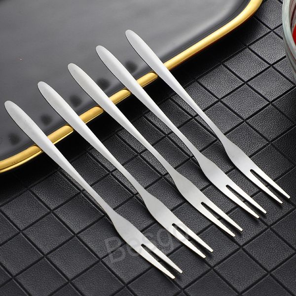 silver stainless steel fruit forks small two-tooth salad dessert cake fork flatware fruits ice cream forks metal vegetables prod bh8136 tqq
silver stainless steel fruit forks small two-tooth salad dessert cake fork flatware fruits ice cream forks metal vegetables prod bh8136 tqq