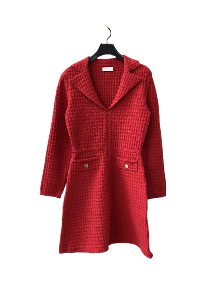 the latest style of lapel style slim knit dress in early spring of 23, Black;gray
the latest style of lapel style slim knit dress in early spring of 23, Black;gray