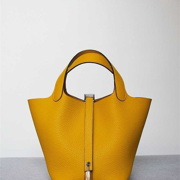 original designer h designer handbags picotin bags specials basket bag tc cowhide wax thread litchi pattern andbag bucket broken color goods
original designer h designer handbags picotin bags specials basket bag tc cowhide wax thread litchi pattern andbag bucket broken color goods