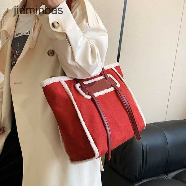 2023 design bag stores 70% wholesale and retail korean lamb hair shoulder women's versatile simple american handbag frosted large capac
2023 design bag stores 70% wholesale and retail korean lamb hair shoulder women's versatile simple american handbag frosted large capac