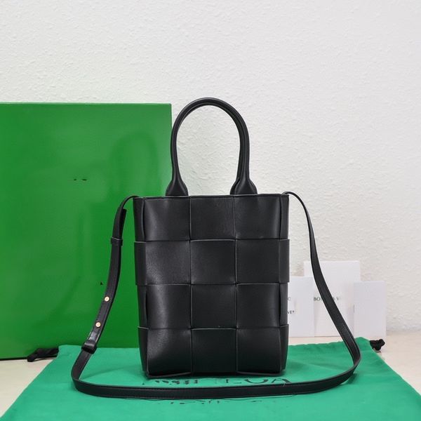 ladies handbag luxury designer handbags classic shoulder bags totes leather purses high capacity shape rhombic grid diagonal stripes origina
ladies handbag luxury designer handbags classic shoulder bags totes leather purses high capacity shape rhombic grid diagonal stripes origina