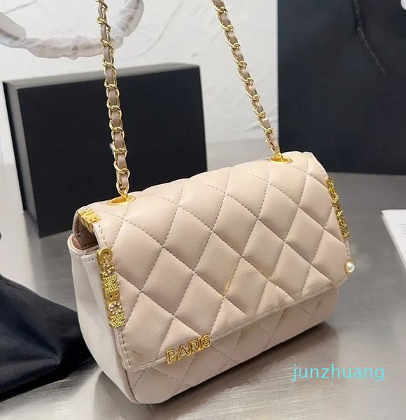 metal badge luxury designer women mini crossbody bag versatile classic flap shoulder bag matelasse leather quilted retro handbag multi poche
metal badge luxury designer women mini crossbody bag versatile classic flap shoulder bag matelasse leather quilted retro handbag multi poche