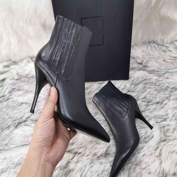 luxury design boots fashion yslity women retro decoration winter warm snow non slip high heel martin knight tassel casual socks boots 01-06, Black
luxury design boots fashion yslity women retro decoration winter warm snow non slip high heel martin knight tassel casual socks boots 01-06, Black