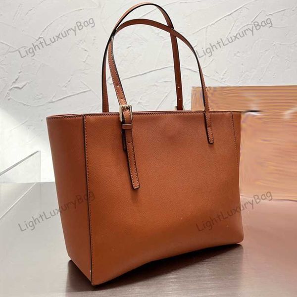 shoulder bag designer leather high capacity tote for women practical commute handbags classic elegant famous brand shopping purses 220318
shoulder bag designer leather high capacity tote for women practical commute handbags classic elegant famous brand shopping purses 220318