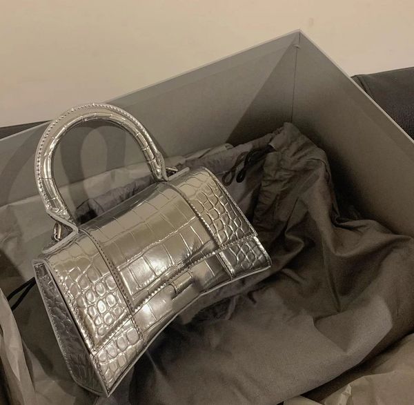 fashion silver alligator bag rs handbag luxury tote bags party crossbody vintage handbags leather totes large capacity artwork women classic
fashion silver alligator bag rs handbag luxury tote bags party crossbody vintage handbags leather totes large capacity artwork women classic