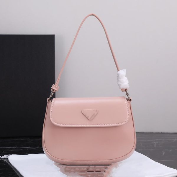 p stylish handbag shoulder luxury designer bag women's new underarm stylish envelope 7a retro styling
p stylish handbag shoulder luxury designer bag women's new underarm stylish envelope 7a retro styling