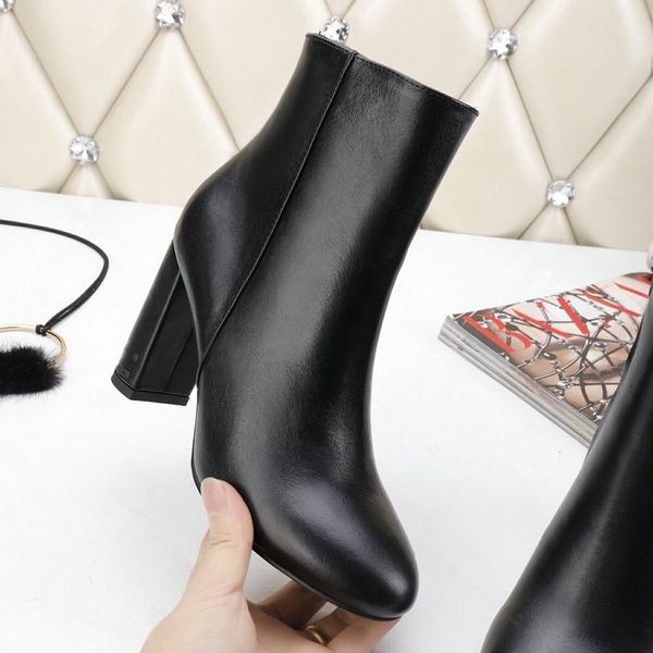 luxury design boots fashion yslity women retro decoration winter warm snow non slip high heel martin knight tassel casual socks boots 01-03, Black
luxury design boots fashion yslity women retro decoration winter warm snow non slip high heel martin knight tassel casual socks boots 01-03, Black