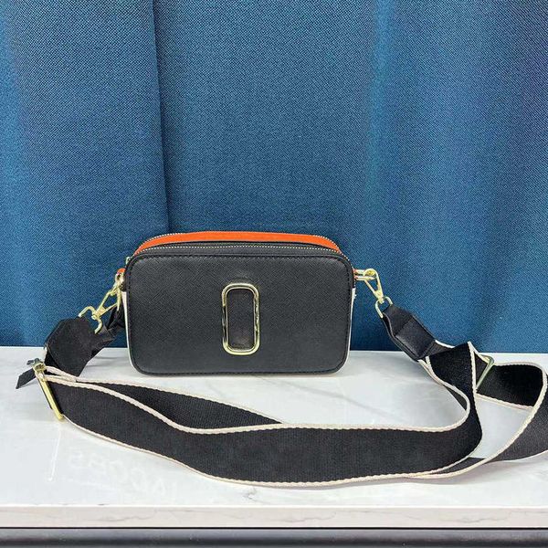 2022 women camera purses leather women's messenger bags snapsmarc designer luxury brand bag
2022 women camera purses leather women's messenger bags snapsmarc designer luxury brand bag