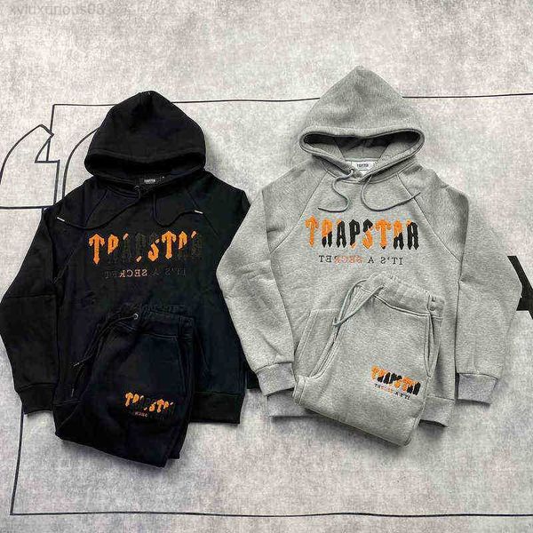 men's hoodies sweatshirts 2022fw towel embroidered trapstar hoodie men women hooded pullover, Black
men's hoodies sweatshirts 2022fw towel embroidered trapstar hoodie men women hooded pullover, Black
