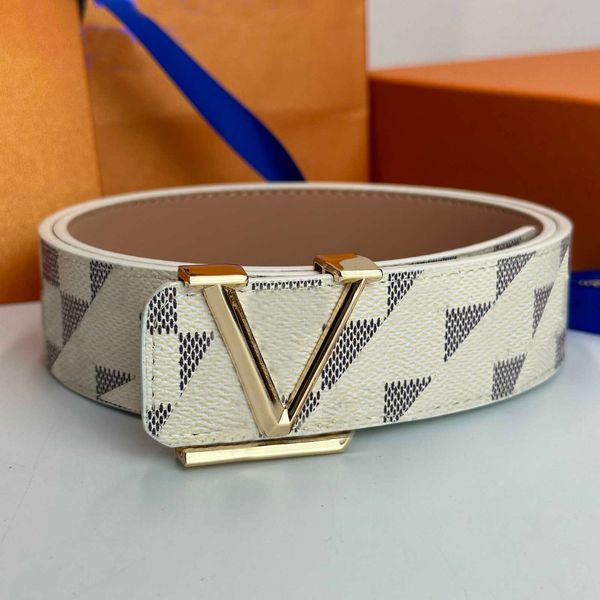 fashion men designer belt classic retro plaid old flower women leather belt 4cm wide letter smooth buckle brand belts 15 high-quality, Black;brown
fashion men designer belt classic retro plaid old flower women leather belt 4cm wide letter smooth buckle brand belts 15 high-quality, Black;brown