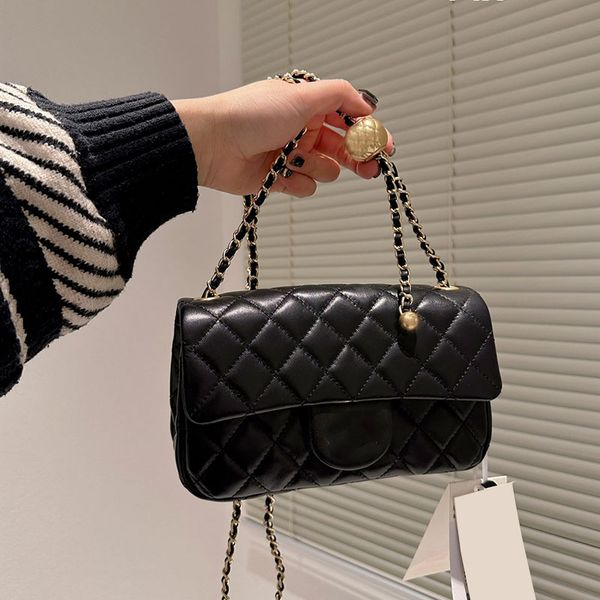 22c womens pearl crush mini rectangule flap bags lambskin antique gold metal hardware matelasse chain crossbody shoulder handbags outdoot sa
22c womens pearl crush mini rectangule flap bags lambskin antique gold metal hardware matelasse chain crossbody shoulder handbags outdoot sa