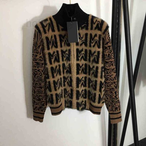 women's sweaters designer fashion women sweater hoodies wool knit mink velvet double f letter brand round neck pullover shirt sweaters, White;black
women's sweaters designer fashion women sweater hoodies wool knit mink velvet double f letter brand round neck pullover shirt sweaters, White;black