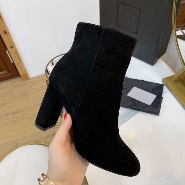 luxury design boots fashion yslity women retro decoration winter warm snow non slip high heel martin knight tassel casual socks boots 01-04, Black
luxury design boots fashion yslity women retro decoration winter warm snow non slip high heel martin knight tassel casual socks boots 01-04, Black