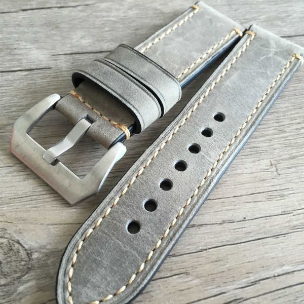 watch bands genuine leather watch band strap 20mm 22mm 24mm 26mm men thick watchbands bracelet belt with metal buckle for panerai watch t221, Black;brown
watch bands genuine leather watch band strap 20mm 22mm 24mm 26mm men thick watchbands bracelet belt with metal buckle for panerai watch t221, Black;brown