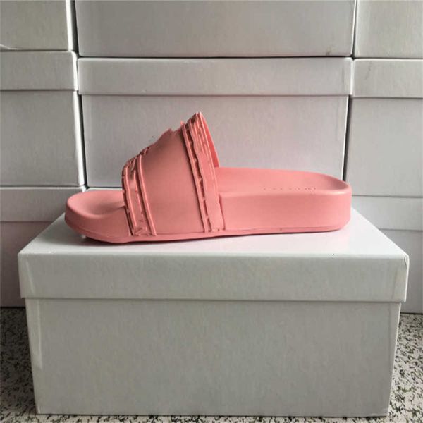 luxury designer slide slippers summer sandals men beach indoor flat flip flops leather lady women fashion classic shoes ladies size 35-45asf, Black
luxury designer slide slippers summer sandals men beach indoor flat flip flops leather lady women fashion classic shoes ladies size 35-45asf, Black