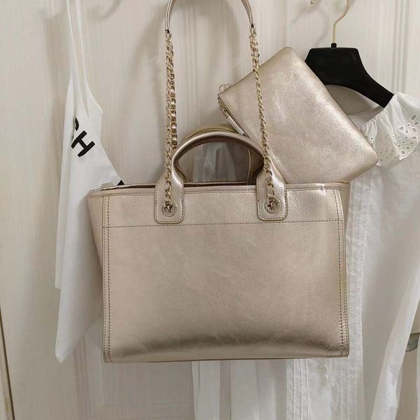 tote bag women crossbody handbag large capacity package shopping bags cowhide genuine leather fashion letter handbags superior quality neces
tote bag women crossbody handbag large capacity package shopping bags cowhide genuine leather fashion letter handbags superior quality neces