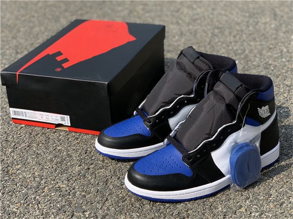 authentic 1 high og royal toe shoes black white gameroyal men women sports sneakers with original box
authentic 1 high og royal toe shoes black white gameroyal men women sports sneakers with original box